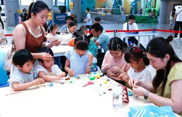 长胜证券 南宁市科技馆“五一”接待超3.5万人次